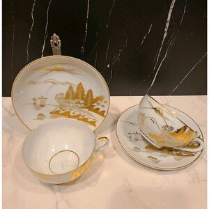 Kutani Teacup & Saucer Set White & Gold Mt. Fuji Village Scene Geisha Face EUC